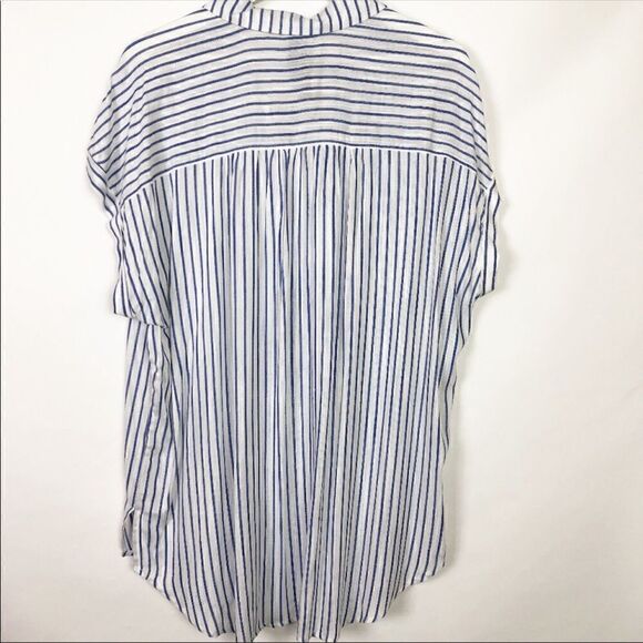 Agnes & Dora Button Down Cuff Sleeve Blouse - Picture 2 of 3